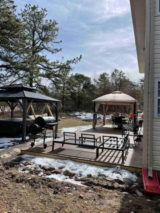 Вілла Quiet Private House W Hot Tub/Fire Pit/Games Blakeslee Екстер'єр фото